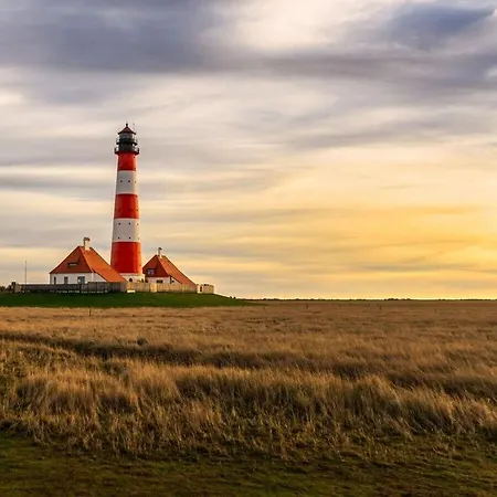 Ferienhaus Urlaubinsicht De Comfortable Tönning